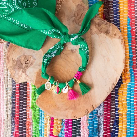 bandana vert porte bijoux